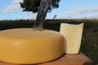 Queijo Canastra Meia Cura 2kg - Região da Serra Canastra - imagem 3