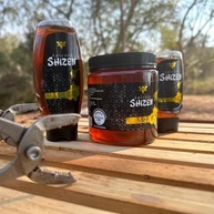Apícola Shizen | Mel de 1,05 Kg | Mel Premium Silvestre 100% Puro Natural, Saudável e Rico em Nutrientes, Embalagem Econômica com Lacre Seguro - imagem 1