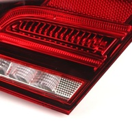 Luz Traseira Interna Direita LED Easy Interior - Substituição Direta para Mercedes W212 (2013-2015) - imagem 4