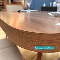Mesa de Jantar Redonda Átria 1594 - Design Moderno com Acabamento Nogal e Rosê - imagem 5