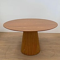 Mesa de Jantar Redonda Cone 90 cm Freijó Marrom: Elegância e Praticidade - imagem 1