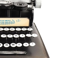 Baoblaze Estatueta de Máquina de Escrever Vintage em Metal - Decoração Retro para Escritório e Adereço Fotográfico - imagem 4