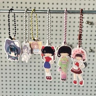Mini Puff Chaveiro: Fofura e Estilo! - imagem 1