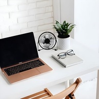 Mini Ventilador USB Silencioso 360° - Design Compacto em Metal para Mesa, Notebook e Viagens - imagem 3