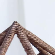 Escultura Cubo 3D Ouriço Geométrico – Design Moderno para Decoração Minimalista - imagem 2