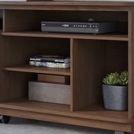 Rack TV 65” Laguna: Estilo e Mobilidade - imagem 2