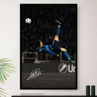 Quadro Cristiano Ronaldo Assinado Bike - A3 35x45cm - Moldura Premium com Impressão em Alta Definição - imagem 2