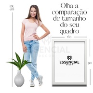 Quadro Decorativo com Moldura de Madeira 90x60cm - Mulher Corpo Dourado | Design Sofisticado para Sala e Quarto - imagem 3