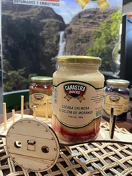 Cocada Cremosa com Morango 660g - Canastra Premium - imagem 2