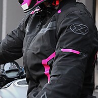 Jaqueta Feminina X11 One Sport: Impermeável e Segura para Moto - imagem 2