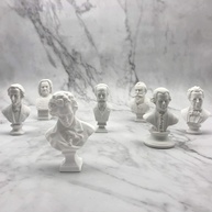 Bustos Clássicos em Resina - 7 Compositores (Beethoven, Mozart, Bach) - Decoração Elegante para Casa e Escritório - imagem 1