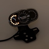 Luz Traseira LED RGB Multifuncional Evomosa: Freio, Seta e Placa Integrados para Motos Universais 12V - imagem 4