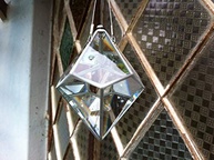 Prisma de Água Diamante Original - Ilumine Ambientes com Refração Natural - imagem 3