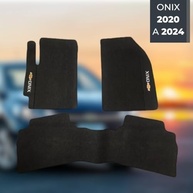 Tapete Borracha Inteiriço Novo Onix Hatch 2020-2024: Proteção Total e Estilo Premium - imagem 2