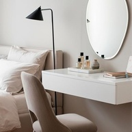 organize-gaveta-sua-com-praticidade-com-a-e-maquiagem-estilo-penteadeira-suspensa-multiuso-a