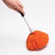 Espanador de Microfibra OXO - Limpeza Delicada e Eficiente para sua Casa - imagem 5