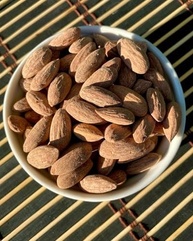 pacote-frutt-brasil-200g-e-salgada-torrada-amendoa