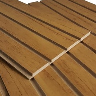 painel-casal-quarto-cabeceira-com-cama-ripada-a-freijo-acabamento-box-em-mdf-seu-modernize-a