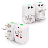 Adaptador Universal de Viagem: Conecte-se em +150 Países (110/220V) | Seguro e Compacto - imagem 1