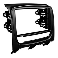 palio-2-strada-multimidia-a-preto-painel-siena-moldura-din-upgrade-a