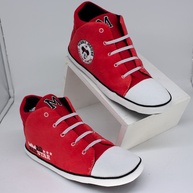 Pantufa Minnie Mouse: Conforto e Estilo Disney! - imagem 1