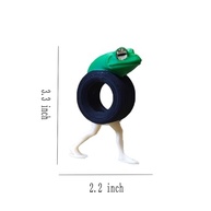 Sapo Meme 3D em Tênis - Estatueta Engraçada e Criativa para Decoração de Mesa - imagem 3