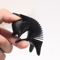 Estatueta de Gato Preto 3D Flexível - Decoração Moderna para Mesa e Escritório - imagem 5