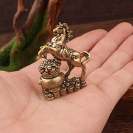 Estátua de Cavalo do Zodíaco Chinês em Bronze - Decoração Elegante para Sala de Estar e Escritório - imagem 2