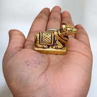 Estátua Nandi de Latão 2,5 cm - Ídolo de Shiva e Parvati para Vastu e Decoração Espiritual - imagem 5