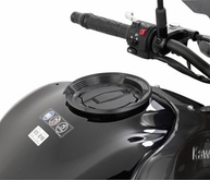 Anel de Tanque GIVI BF11: Fixação Segura para sua Bolsa de Tanque - imagem 2