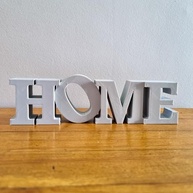 Enfeite Palavra Home em Plástico Cinza - Decoração Moderna para Estantes e Ambientes - imagem 2