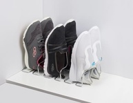 para-organizador-aco-a-passerini-em-kit-inox-com-calcados-de-unidades-armario-2-moderna-sapateira-a