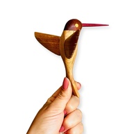 Beija-flor em Madeira para Parede - Escultura Artesanal de Decoração Elegante - imagem 1