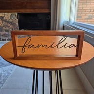 Escultura Decorativa Família em Metal e Madeira - Design Moderno para Mesa ou Parede - imagem 3