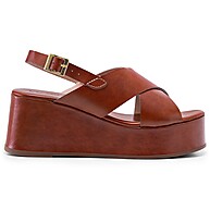 passo-cada-em-estilo-e-conforto-caramelo-anabela-lumiss-sandalia