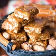 pe-unidades-zero-24-com-de-caixa-acucar-flormel-moleque