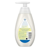 pele-e-liquido-200ml-recem-protegida-macia-nascido-baby-sabonete-johnsons-a