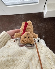 Capinha Urso Pelúcia iPhone: Fofa e Segura! - imagem 2