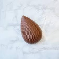 Forma de Silicone Ovo Bicudo 500g: Páscoa Perfeita! - imagem 2