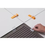 Cunhas de Nivelamento Titanium: Piso Perfeito! - imagem 2