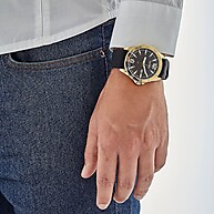 Relógio Condor Masculino Dourado: Elegância e Performance - imagem 2