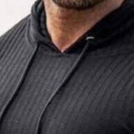 Camiseta Manga Longa com Capuz: Estilo e Performance - imagem 2