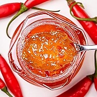 Geleia Pimenta Vermelha Queensberry: Doce & Picante 320g - imagem 2