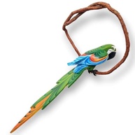 Arara de Galho em Madeira Pintada à Mão - Decoração Natural e Vibrante para Jardins e Interiores - imagem 4