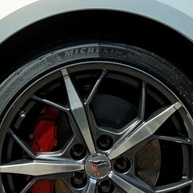 Selante Pretinho Extreme Tire Gel 500ml Autoamerica: Pneus Brilhantes e Protegidos - imagem 5