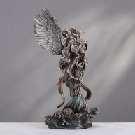 Estátua dos Amantes de Anjo e Sereia - Escultura Romântica de Arte por Selina Fenech - imagem 5
