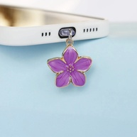 Protetor de Porta USB-C Floral: Estilo e Proteção! - imagem 2