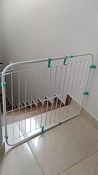 portao-70-pets-de-criancas-para-grade-seguranca-e-cm-115-a-a-expansivel-a