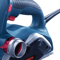 Plaina Elétrica Bosch GHO 700: Precisão e Potência - imagem 2