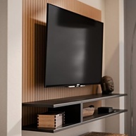 prateleiras-e-com-painel-a-para-ate-tv-suspensas-50-moderno-funcional-nichos-e-a